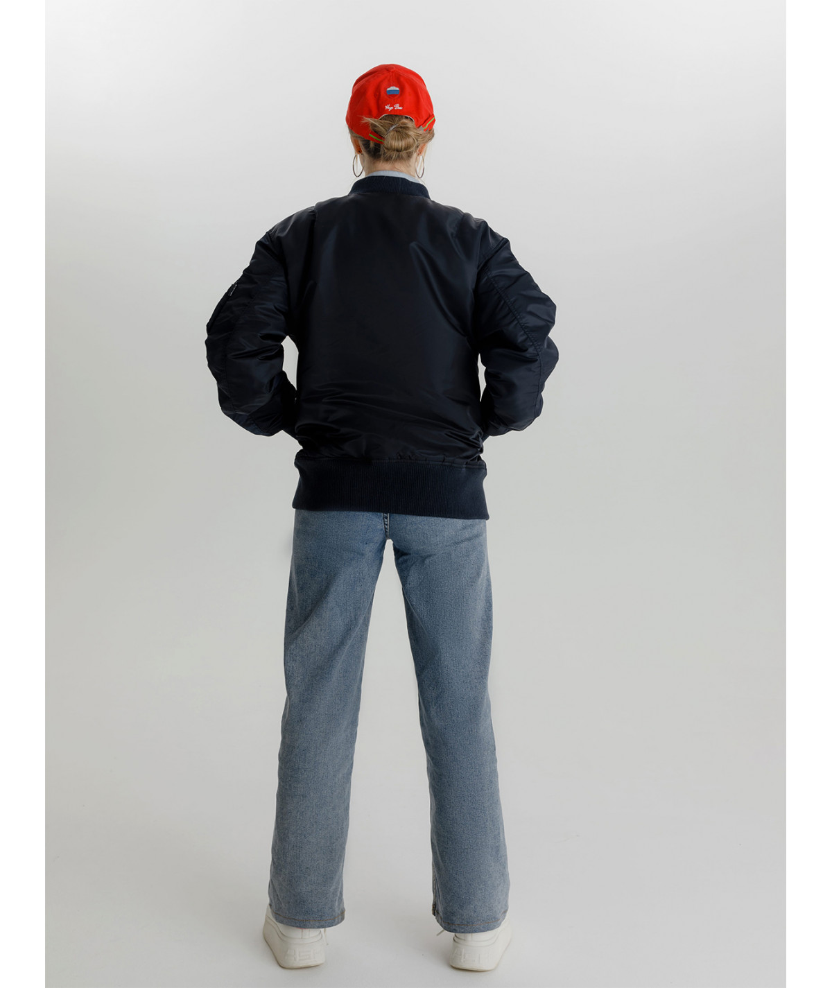 картинка Apolloget B-17 Night Sky/Night Sky от магазинаАполлогет