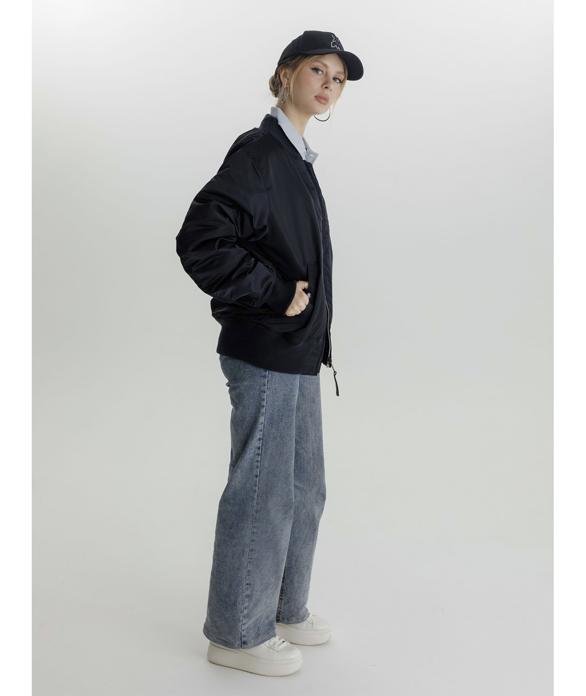 картинка Apolloget B-17 Night Sky/Night Sky от магазинаАполлогет